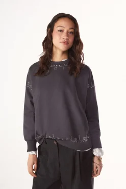 Sudadera tachas