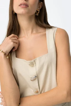 Top slim sin mangas