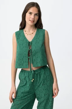 Top slim sin mangas