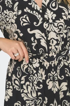 Vestido corto estampado