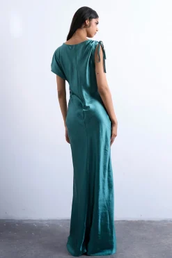 Vestido largo de manga corta