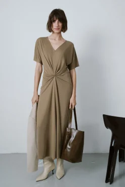 Vestido largo nudo