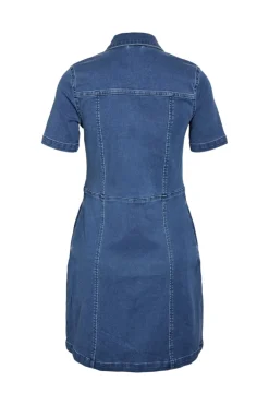Vestido vaquero de manga corta con cuello y abotonado frontal