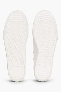 Zapatillas con bandera